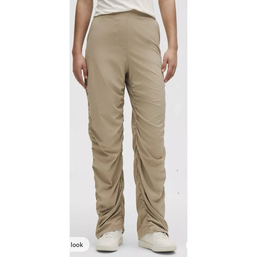 NWT Lululemon Dance Studio Slim Fit HR Flared Pants / Size XS